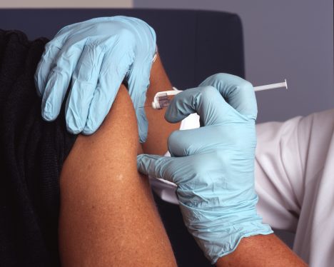 борьба с вирусом, Covid-19, прививка, вакцина, вирус