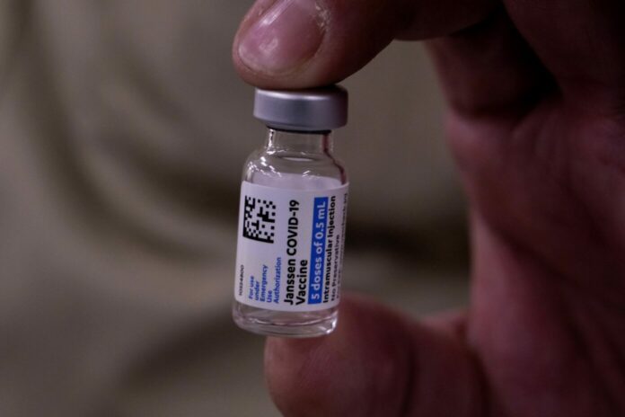 вакцина Johnson & Johnson, прививки, коронавирус, пандемия