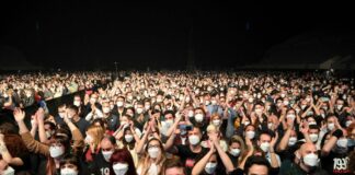 Испания, пандемия, рок-концерт, коронавирус, зрители