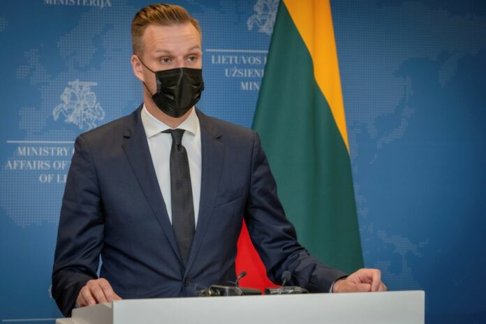 Литва и Белоруссия, посольства, выдворение дипломатов, конфликт, скандал