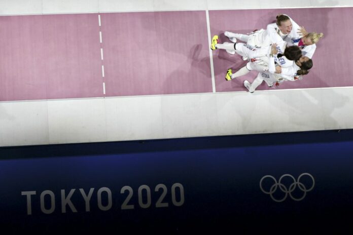 Олимпиада в Токио, фехтование, золотая медаль, победа